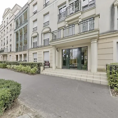 Park Studio Apartment